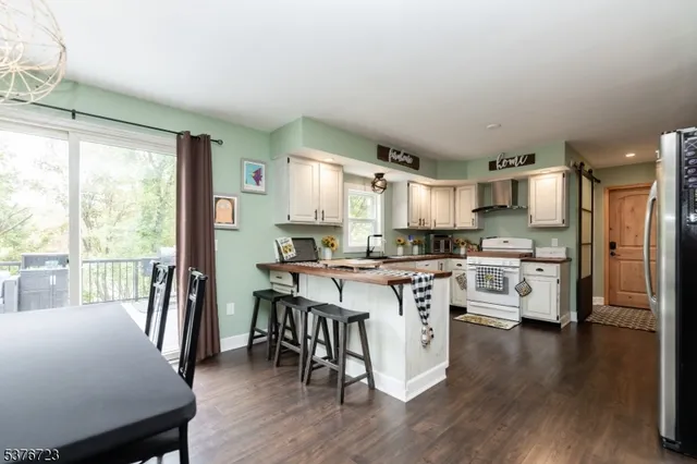 $623,000 | 3 Fieldcrest Drive, Hackettstown, NJ 07840