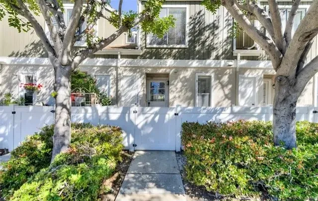 $3,000 | 37 Abbeywood Lane, Aliso Viejo, CA 92656