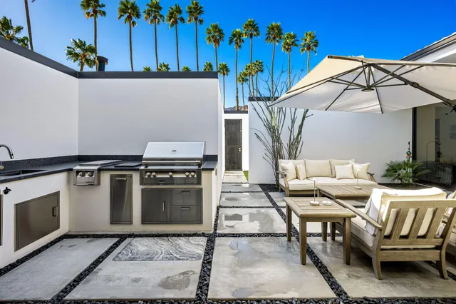 $1,275,000 | 78021 Lago Drive, La Quinta, CA 92253