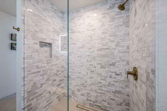 $1,275,000 | 78021 Lago Drive, La Quinta, CA 92253