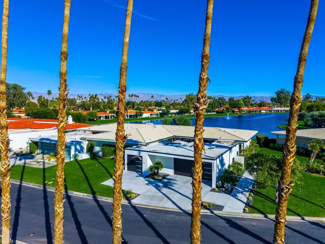 $1,275,000 | 78021 Lago Drive, La Quinta, CA 92253