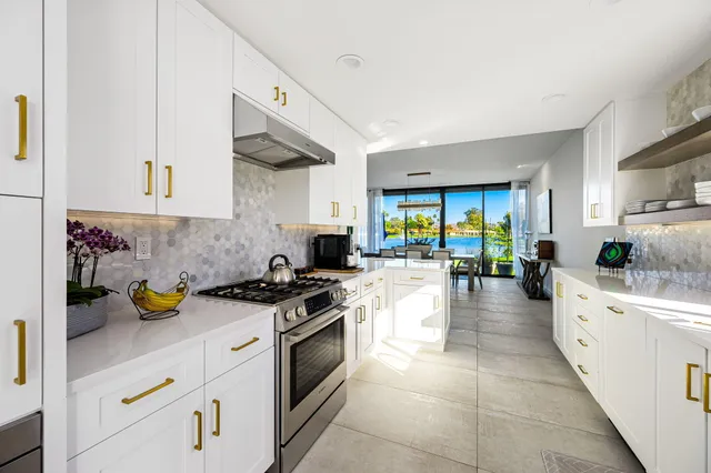 $1,275,000 | 78021 Lago Drive, La Quinta, CA 92253