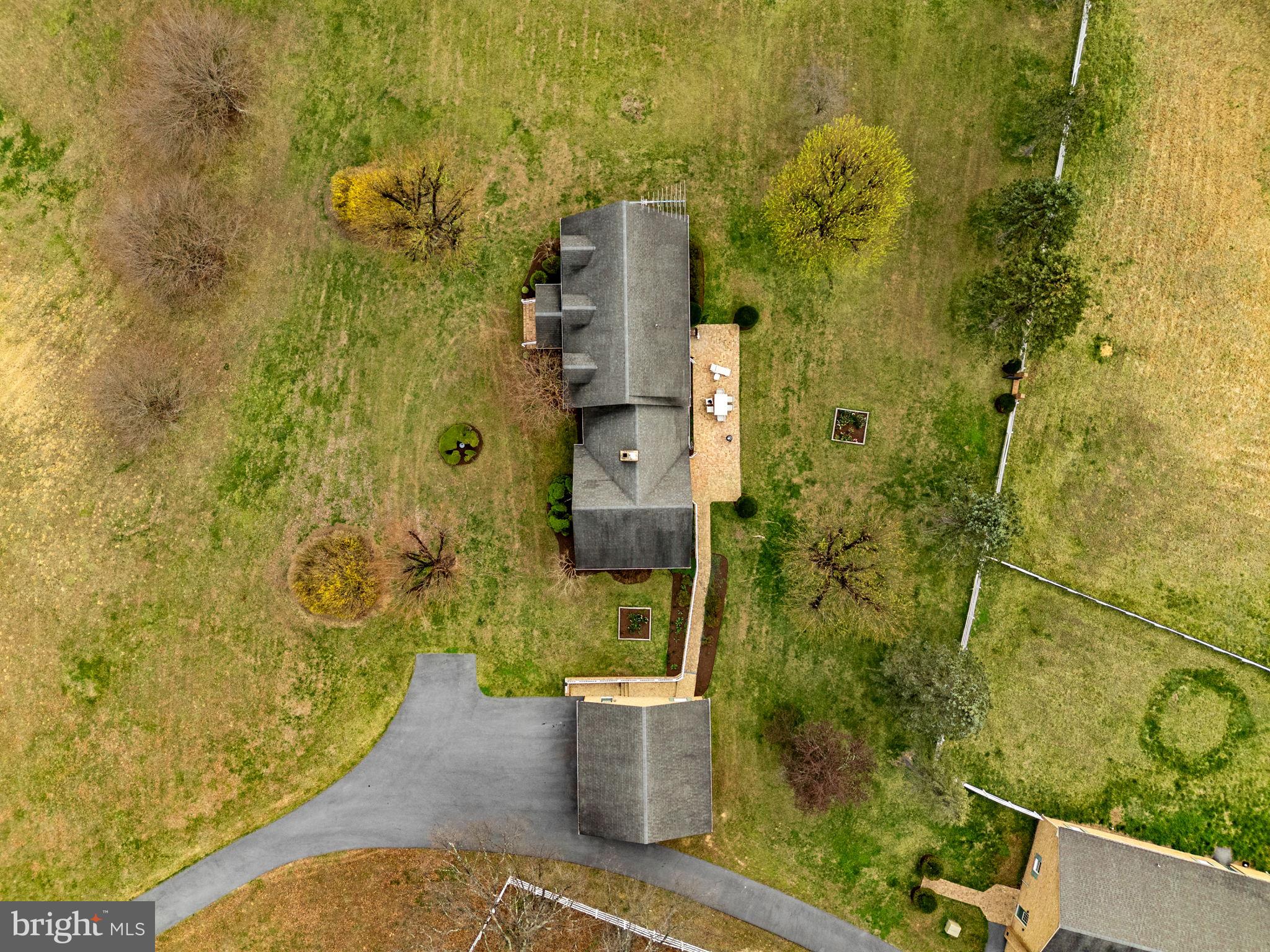 456 Marple Road Winchester, VA 22603 - Photo 83 of 84 Aerial view of the main house & detached garage