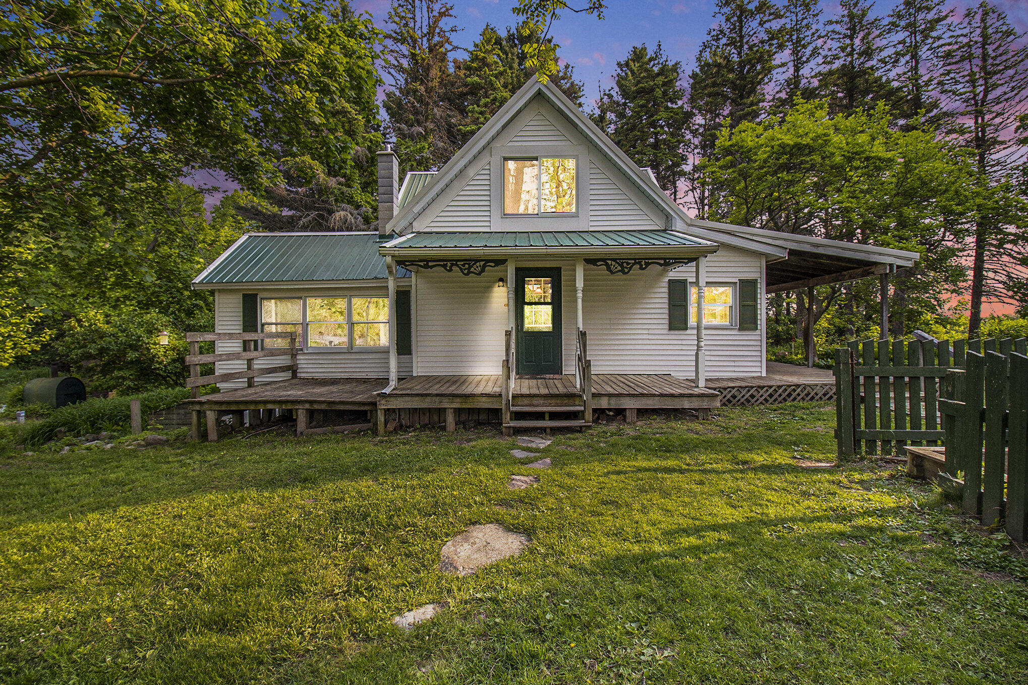 2317 South Tuttle Road Scottville, MI 49454 - Photo 3 of 41 001_5r6a5541-_337