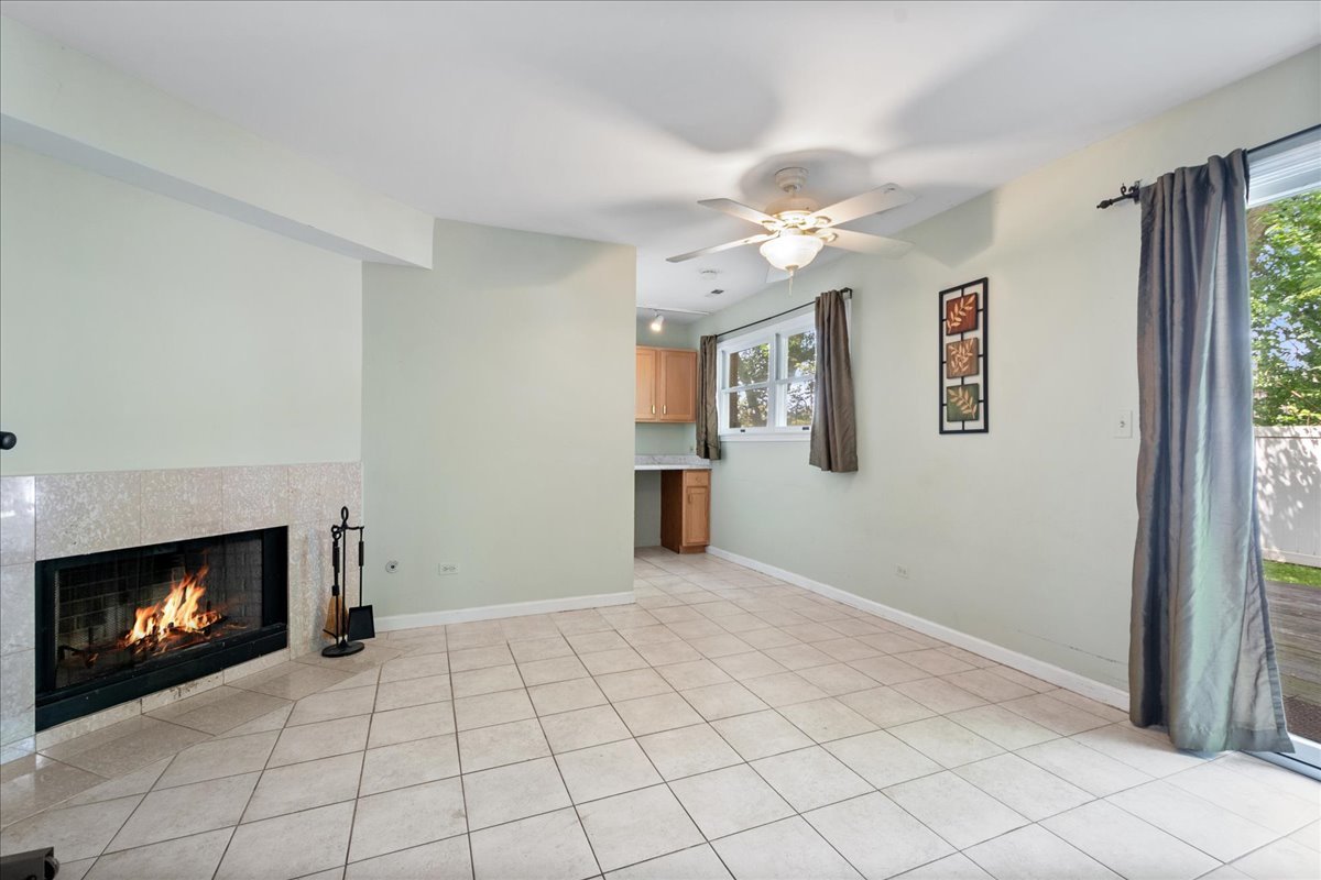 5332 Fairview Lane Skokie, IL 60077 - Photo 22 of 28