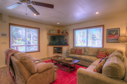 5584 Spruce Road Soda Springs, CA 95728 - Photo 3 of 14 Gallery Image 3