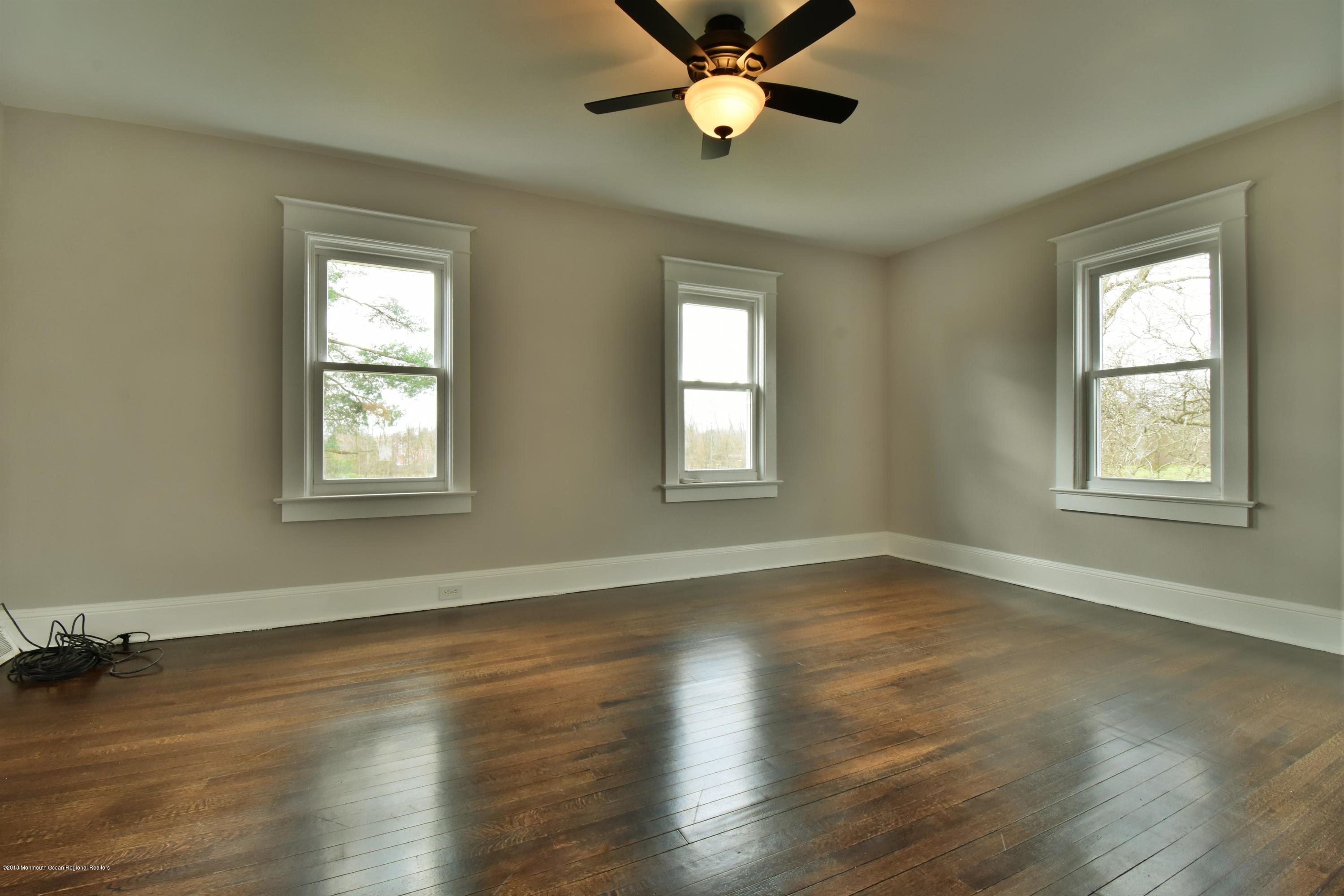 166 Burlington Path Road Cream Ridge, NJ 08514 - Photo 16 of 22 Bedroom 2
