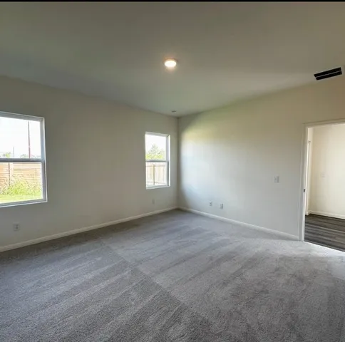 $2,000 | 16116 Viburnum Drive, Austin, TX 78725