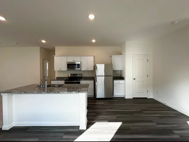 $2,000 | 16116 Viburnum Drive, Austin, TX 78725