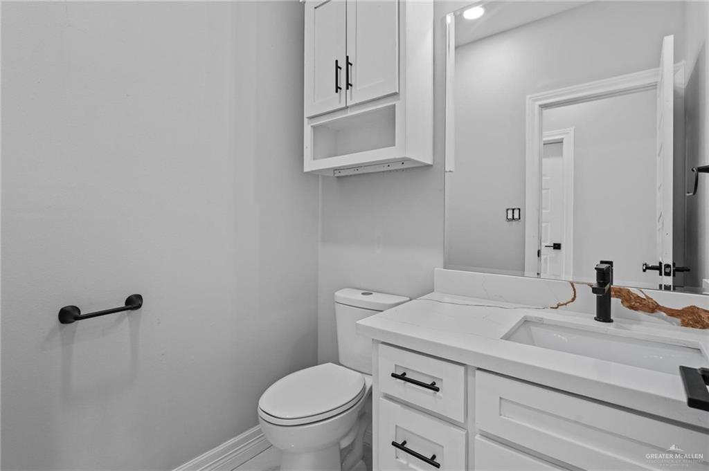 2613 East Conroe Road Edinburg, TX 78542 - Photo 16 of 18 Gallery Image 16