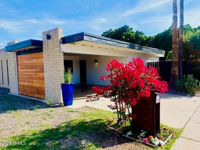 a view of outdoor space yard swimming pool and porch