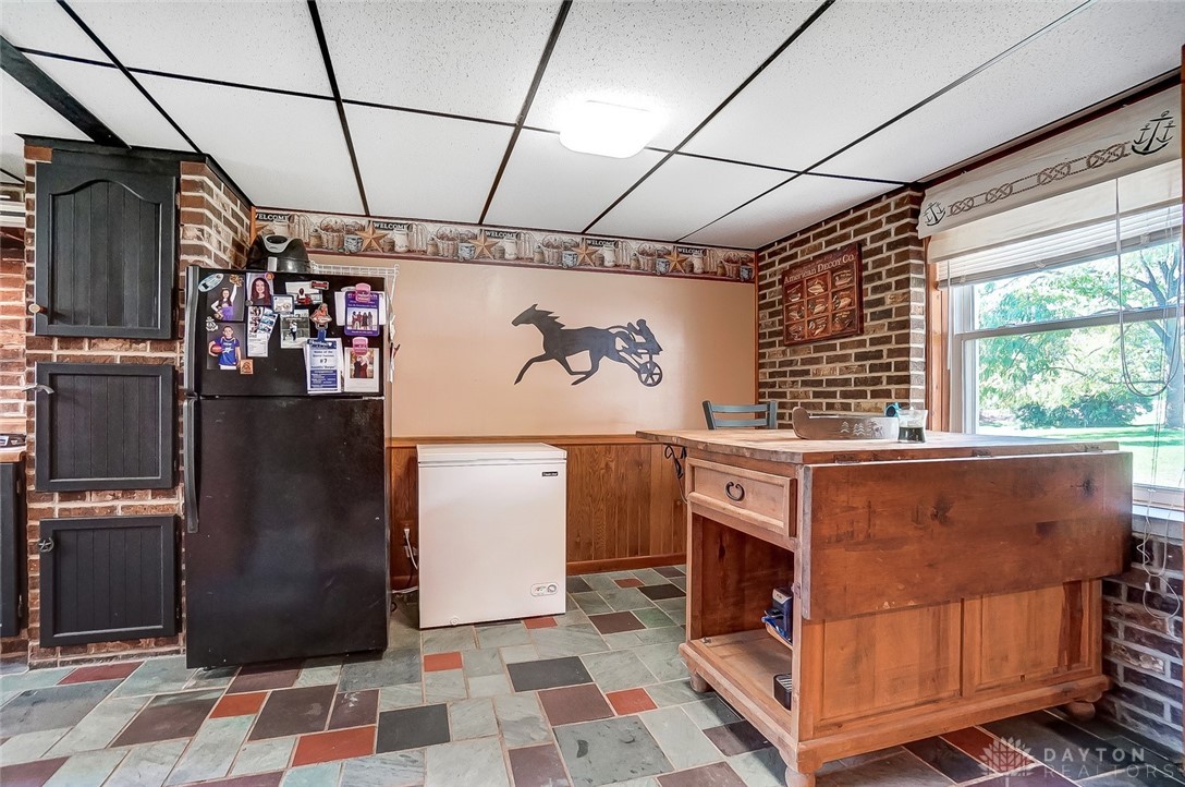 2432 East Home Road Springfield, OH 45503 - Photo 10 of 20 Gallery Image 10