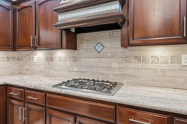 $900,000 | 2689 East Sean Avenue, Fresno, CA 93720