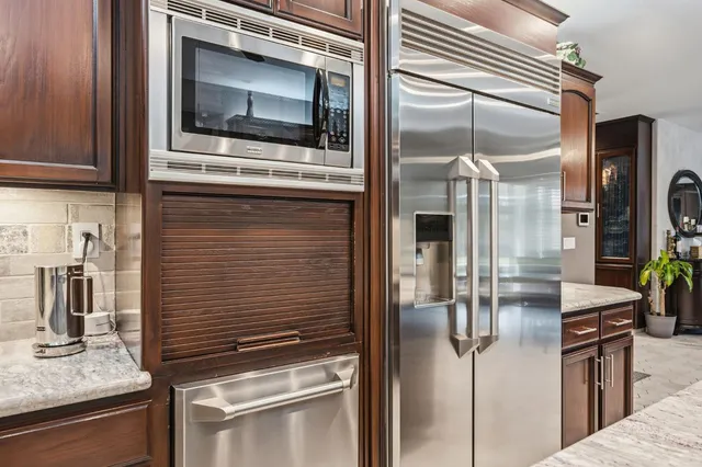 $900,000 | 2689 East Sean Avenue, Fresno, CA 93720