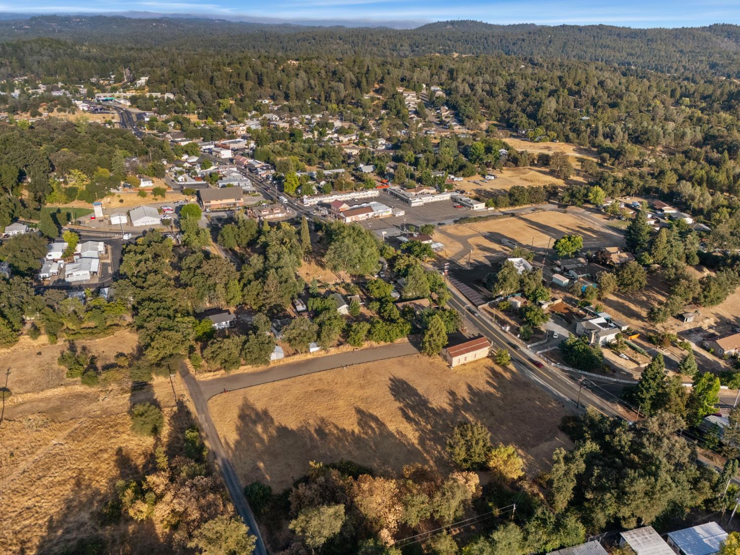425 Pleasant Valley Road Diamond Springs, CA 95667 - Photo 12 of 19 an aerial view of residential houses with outdoor space