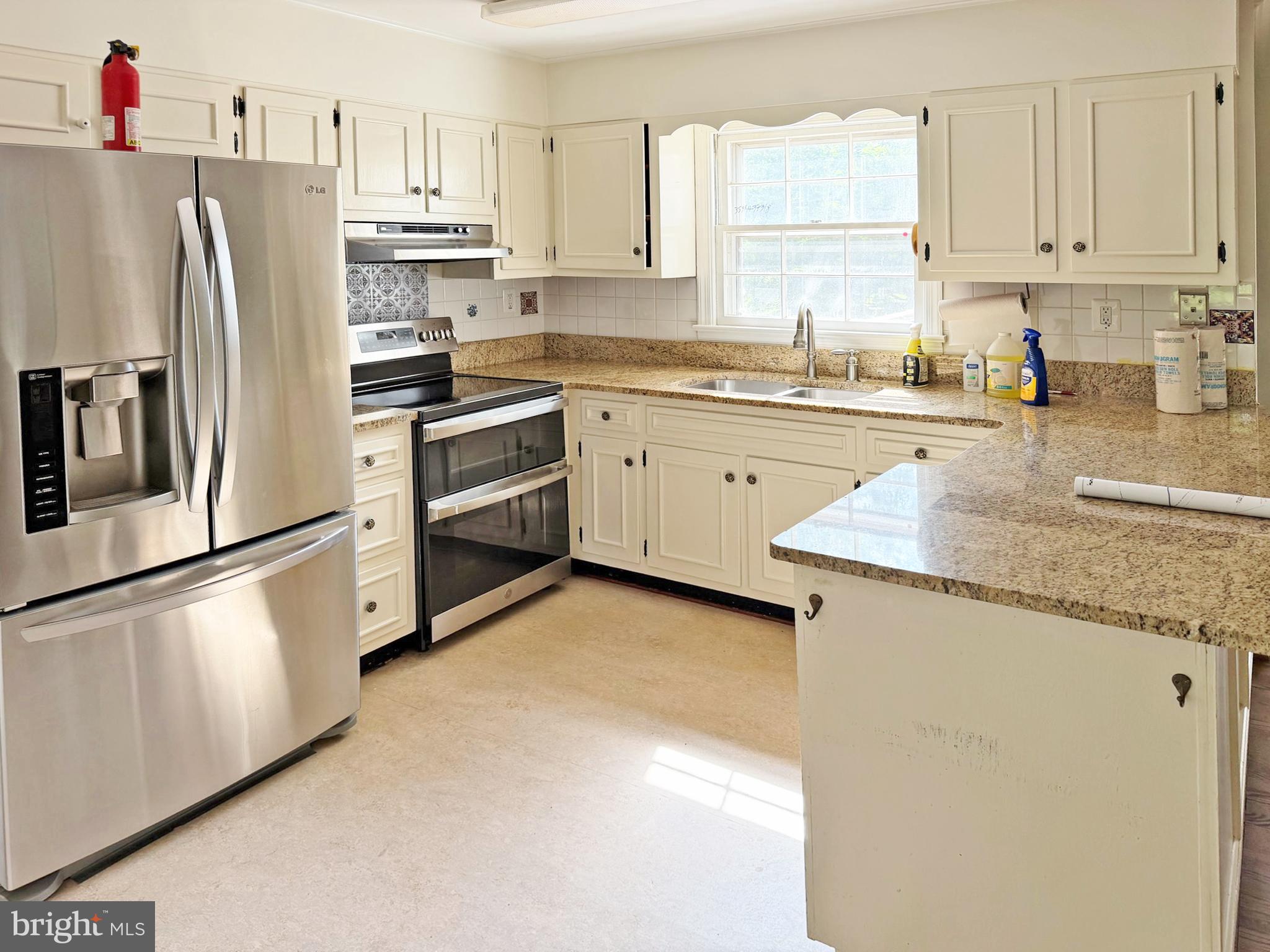 9248 Springs Road Warrenton, VA 20186 - Photo 8 of 21