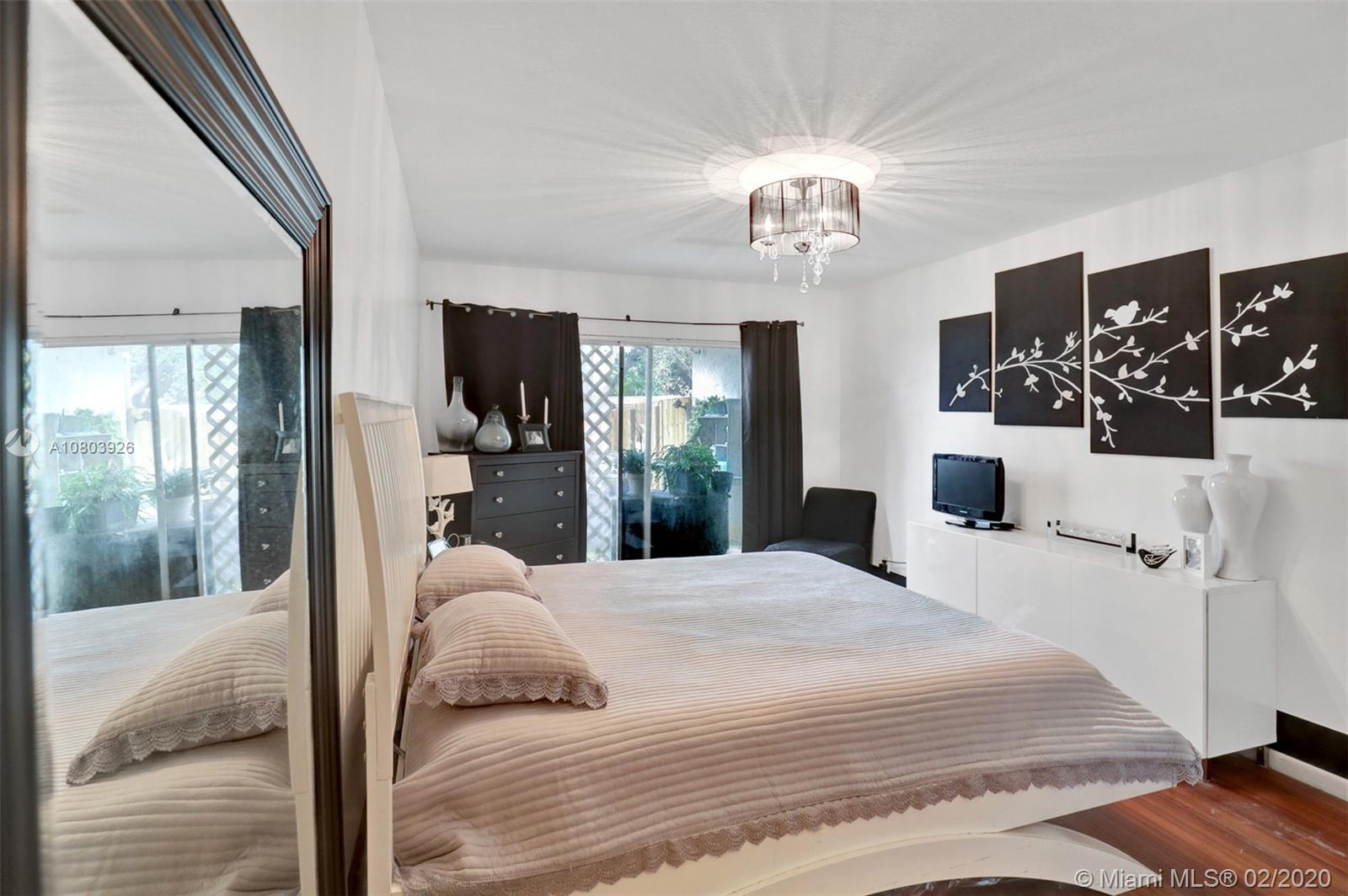 3797 Raleigh Street Hollywood, FL 33021 - Photo 21 of 30 Gallery Image 21