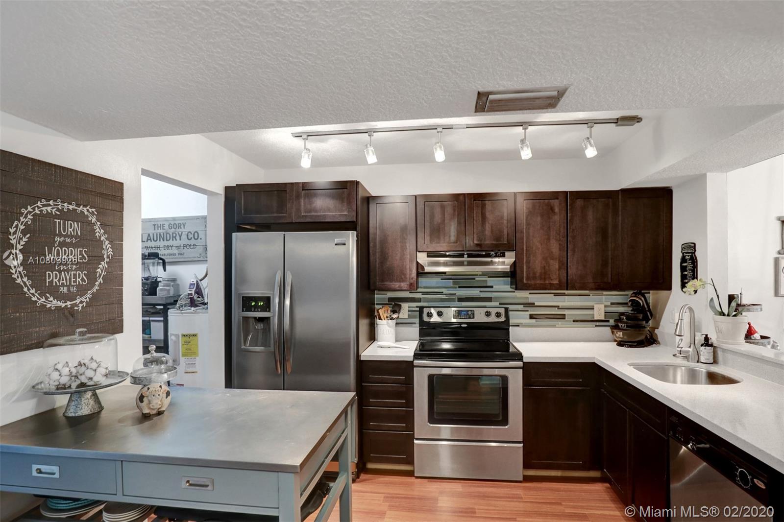 3797 Raleigh Street Hollywood, FL 33021 - Photo 10 of 30 Gallery Image 10