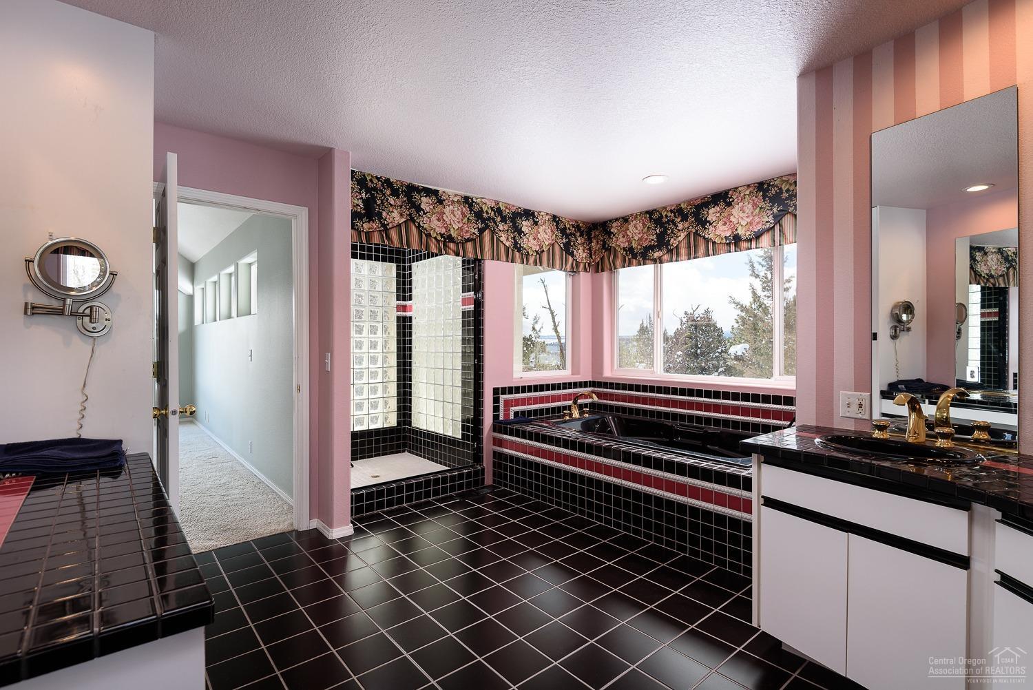 65174 High Ridge Drive Bend, OR 97703 - Photo 14 of 24 Additional Photo