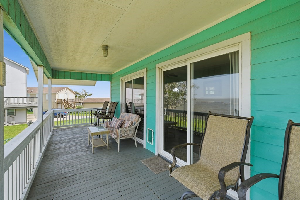 554 Copano Cove Road Rockport, TX 78382 - Photo 21 of 40
