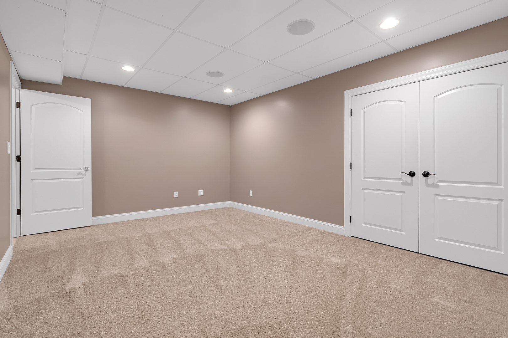 7242 Greywall Court Long Grove, IL 60060 - Photo 17 of 44