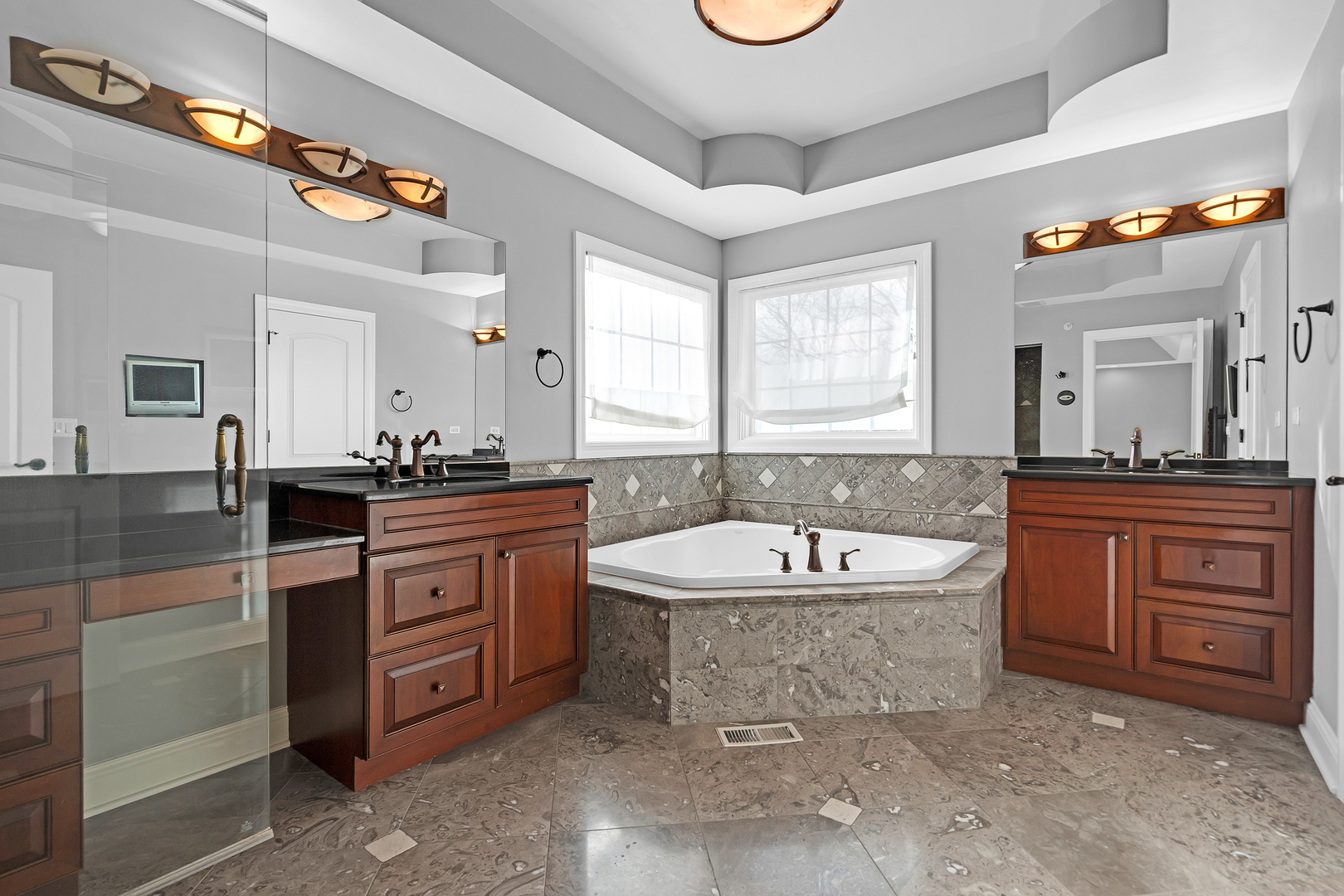 7242 Greywall Court Long Grove, IL 60060 - Photo 18 of 44