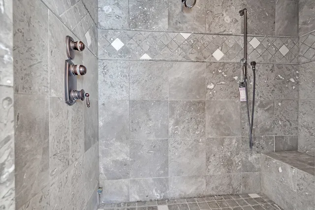 $6,500 | 7242 Greywall Court, Long Grove, IL 60060