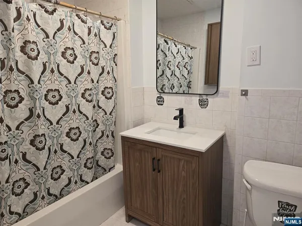 $2,600 | 508 Broad Avenue, Unit 2FL RESIDENC, Ridgefield, NJ 07657