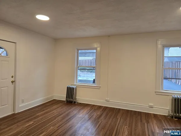 $2,600 | 508 Broad Avenue, Unit 2FL RESIDENC, Ridgefield, NJ 07657