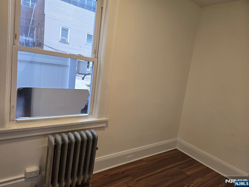 508 Broad Avenue, Unit 2FL RESIDENC Ridgefield, NJ 07657 - Photo 7 of 16