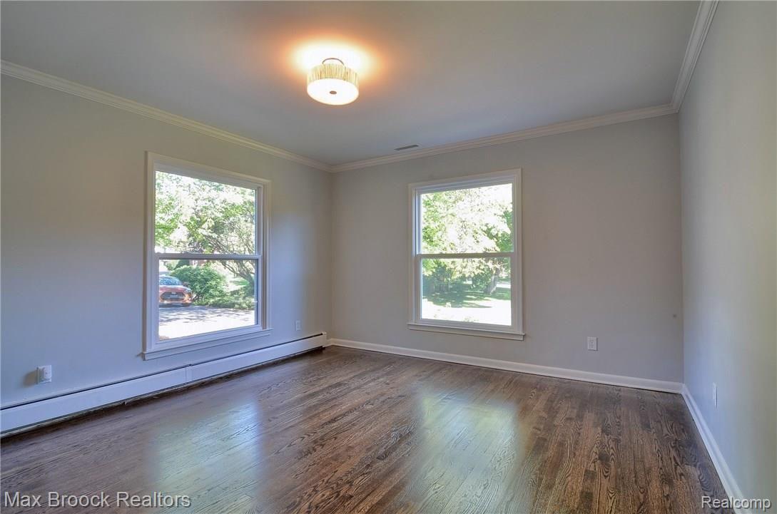 4170 Nearbrook Road Bloomfield Hills, MI 48302 - Photo 24 of 45 3rd Bedroom with Hardwood Floors