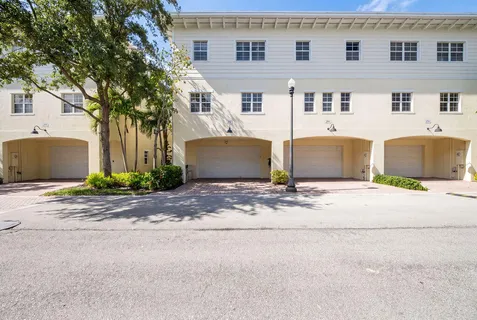 $499,000 | 261 Southwest 6th Place, Pompano Beach, FL 33060
