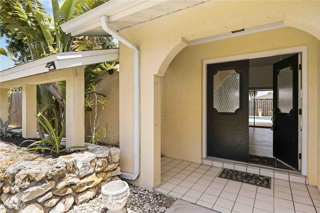 440 Lychee Road Nokomis, FL 34275 - Photo 9 of 58