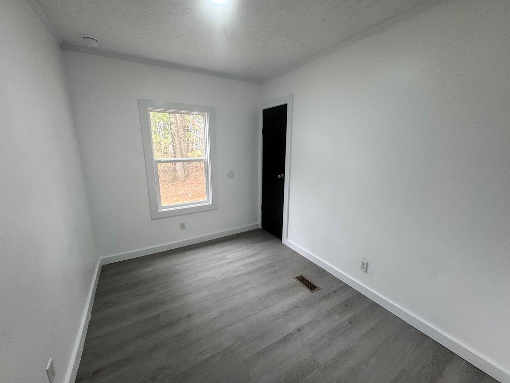 3682 Hebron Road Galax, VA 24333 - Photo 12 of 24 Gallery Image 12