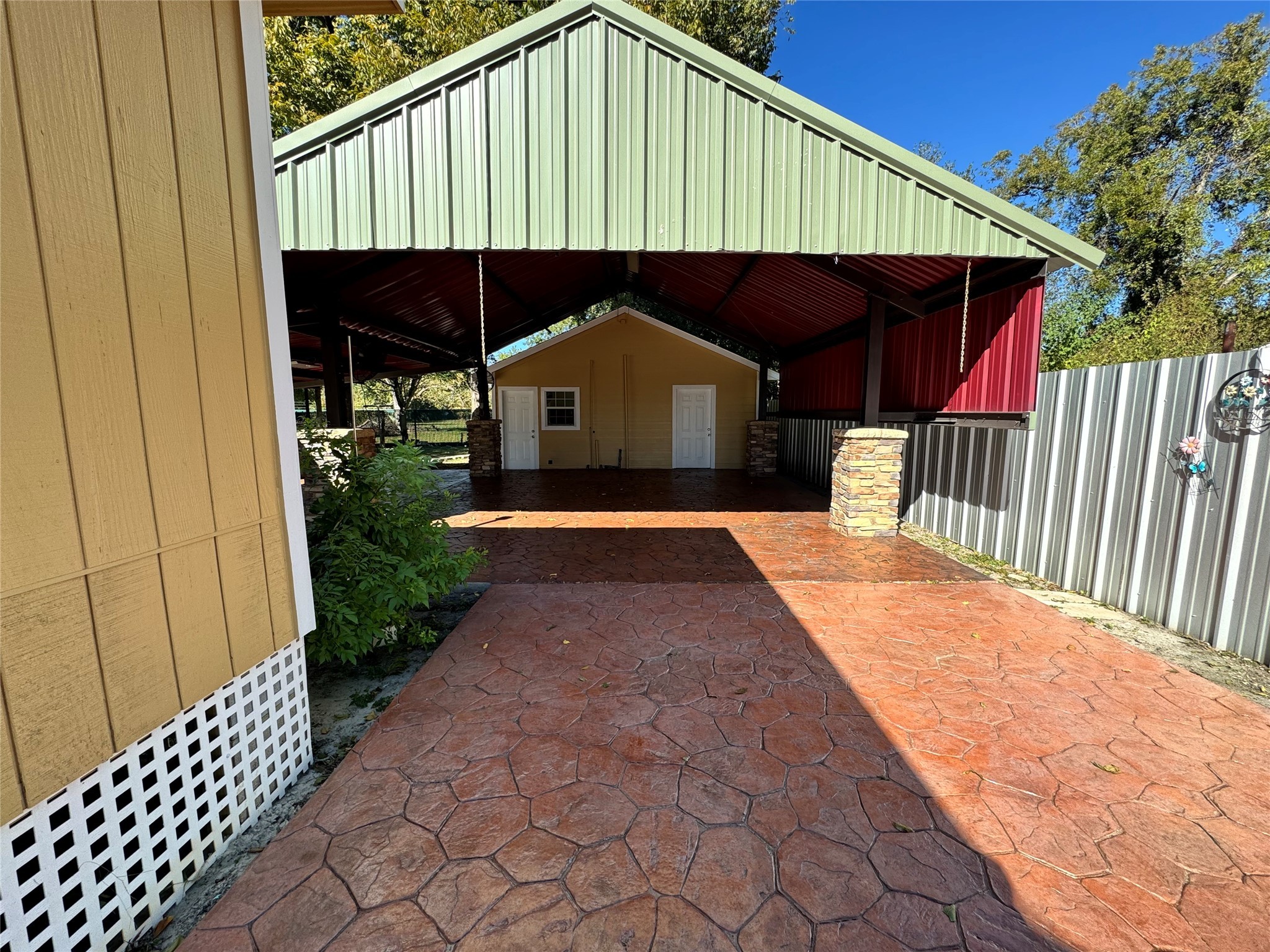 2633 Hollis Street Houston, TX 77093 - Photo 22 of 32 a view of house with backyard and entertaining space