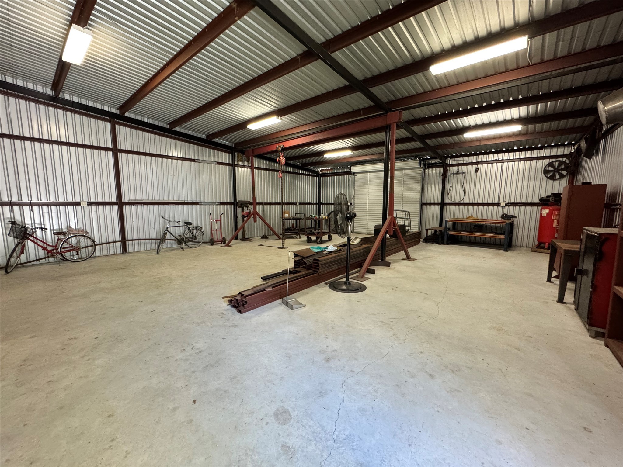 2633 Hollis Street Houston, TX 77093 - Photo 27 of 32 a view of a room with gym equipment