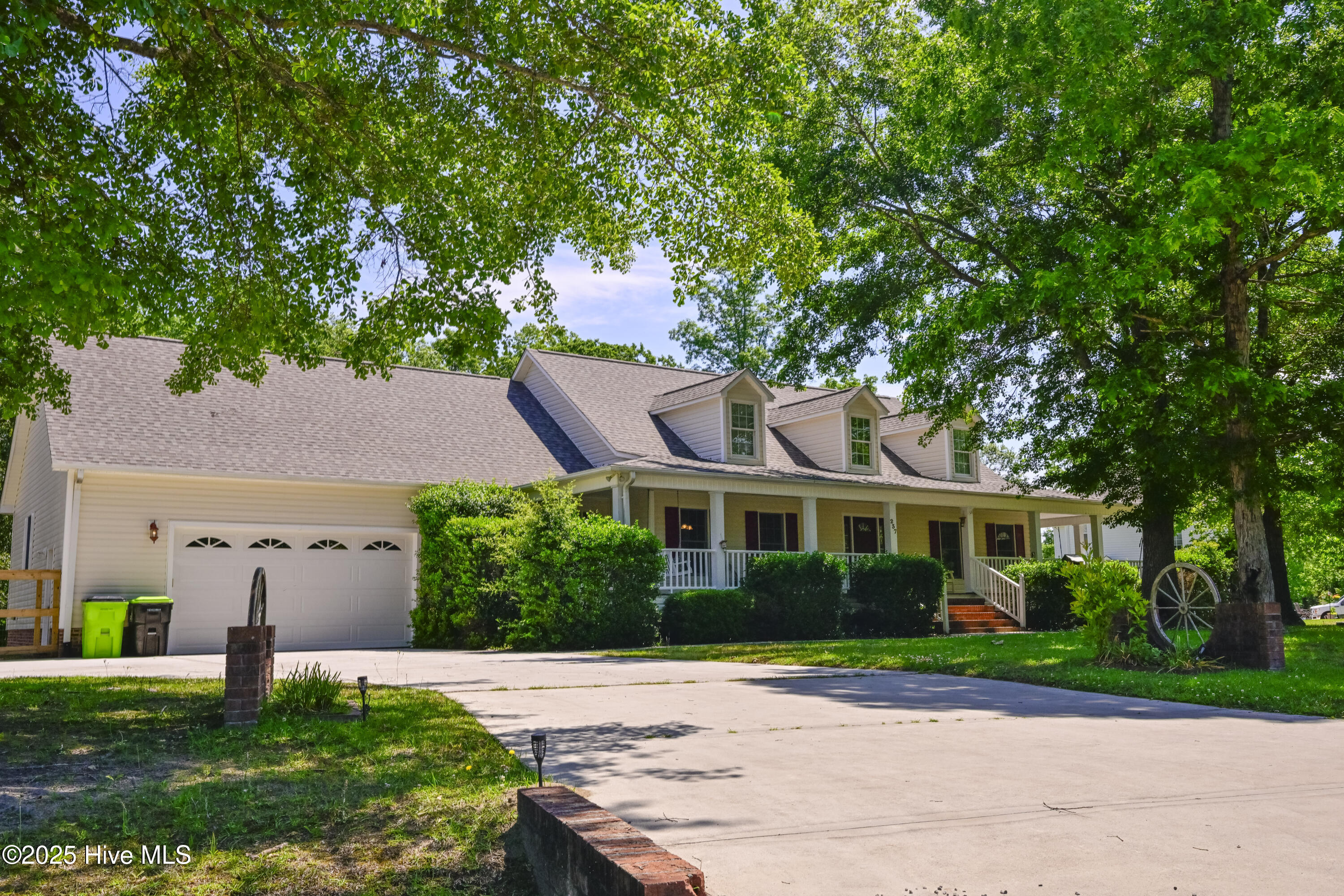 237 Riverbend Road Jacksonville, NC 28540 - Photo 1 of 39 237 Riverbend Rd, Jacksonville, NC 28540