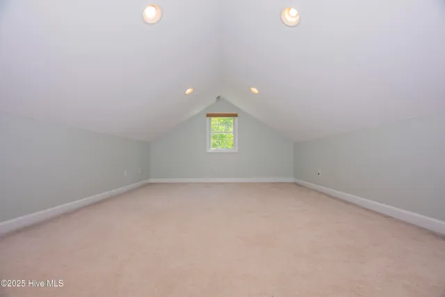 $2,400 | 237 Riverbend Road, Jacksonville, NC 28540