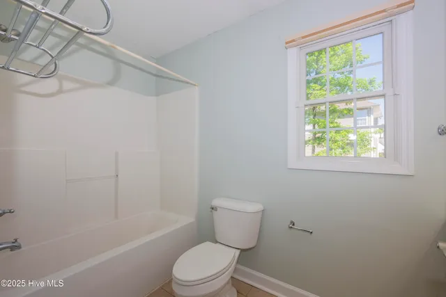 $2,400 | 237 Riverbend Road, Jacksonville, NC 28540