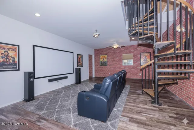 $2,400 | 237 Riverbend Road, Jacksonville, NC 28540