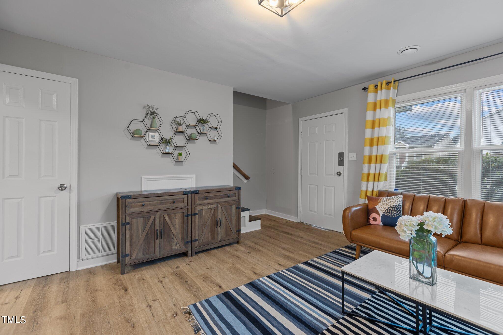 1601 Pender Street Raleigh, NC 27610 - Photo 11 of 46 24-web-or-mls-IMGL0593