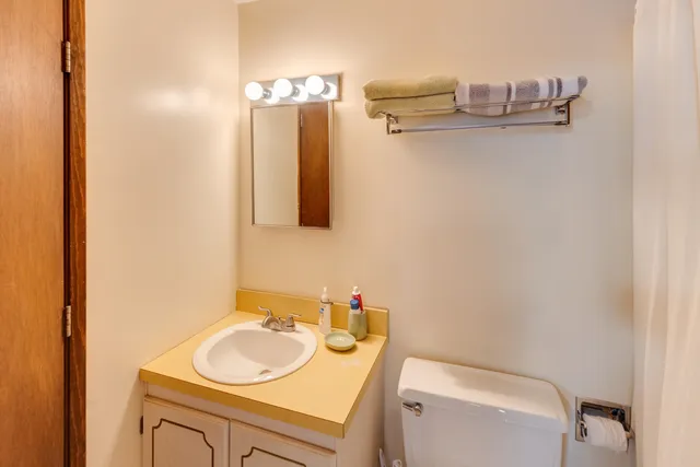 $335,000 | 869 Upper Mad River Road, Unit B1, Thornton, NH 03285