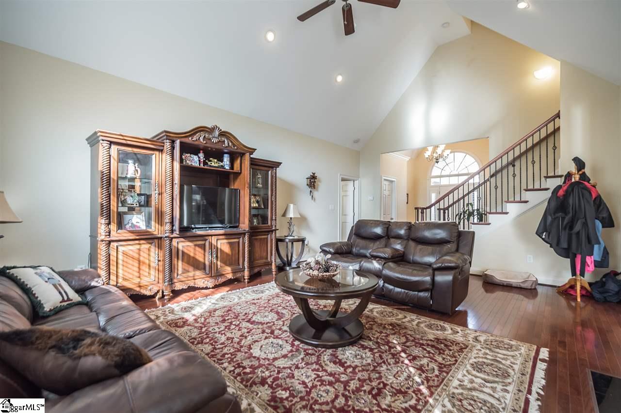 406 Holly Ridge Drive Anderson, SC 29621 - Photo 16 of 30 Gallery Image 16