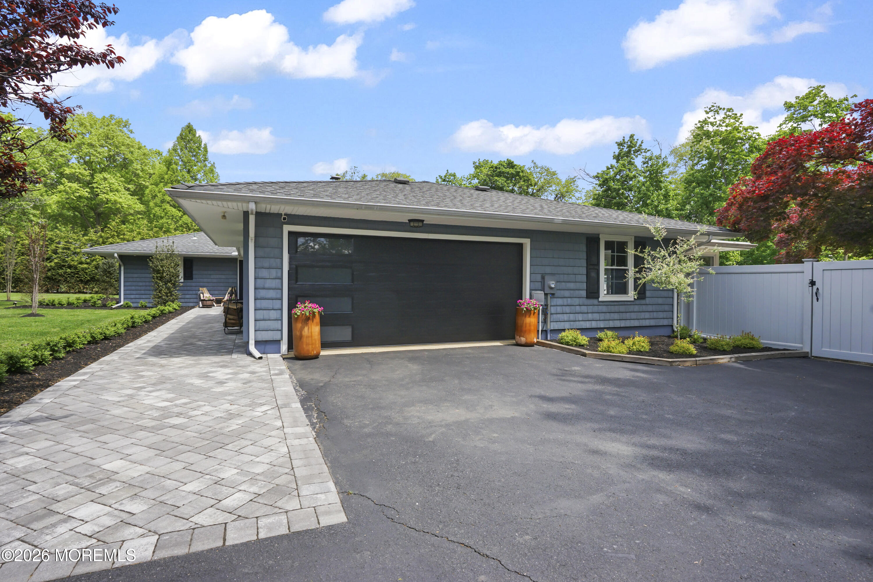 17 Ballantine Road Middletown, NJ 07748 - Photo 7 of 63 DSC09066