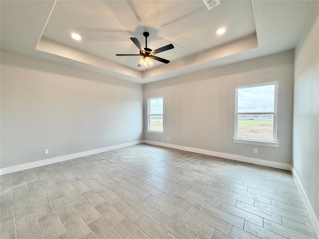 2008 Collin Street Weatherford, TX 76085 - Photo 13 of 25 Huge Master Suite