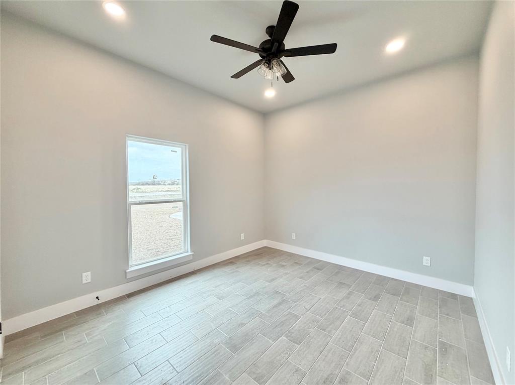 2008 Collin Street Weatherford, TX 76085 - Photo 19 of 25 Second Primary bedroom with private bath
