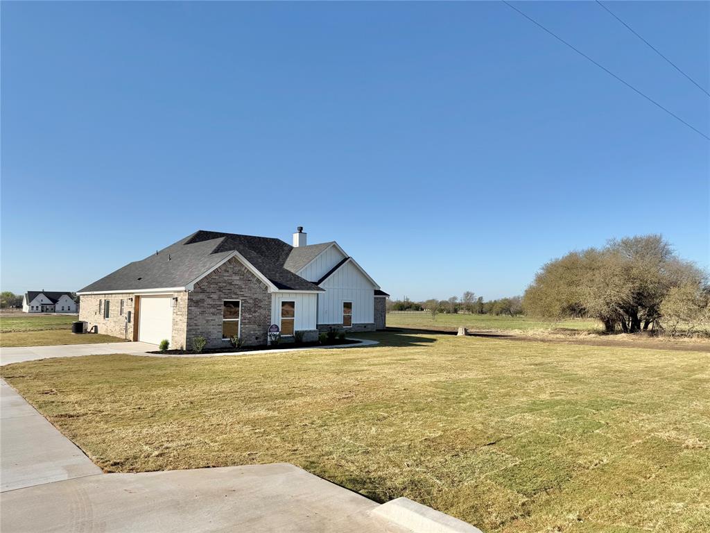 2008 Collin Street Weatherford, TX 76085 - Photo 3 of 25