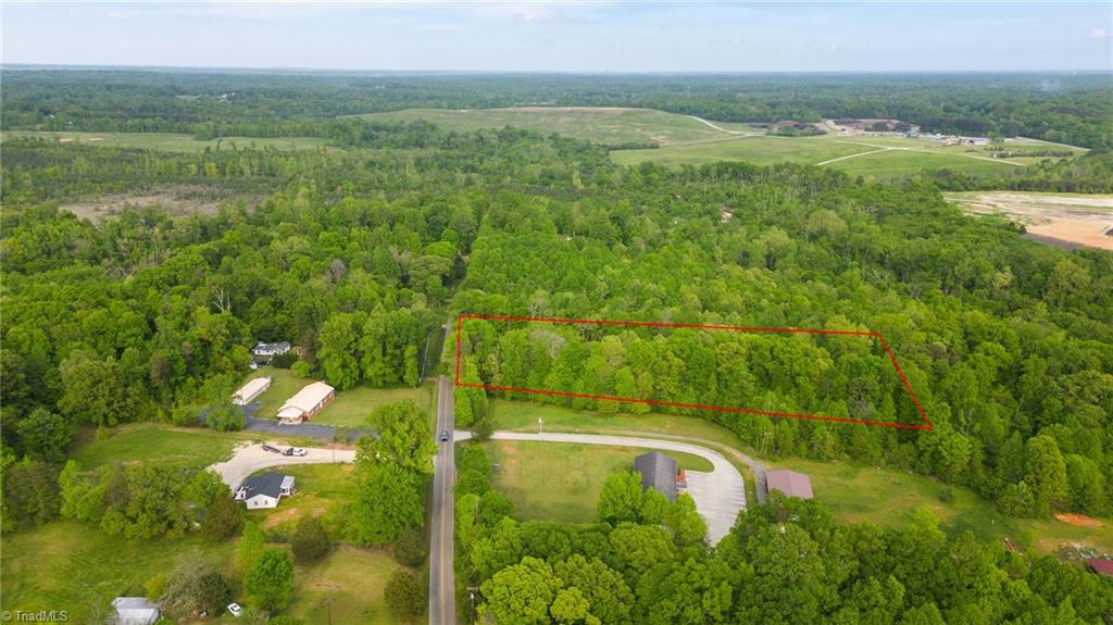 2804 Brame Road Greensboro, NC 27405 - Photo 4 of 7