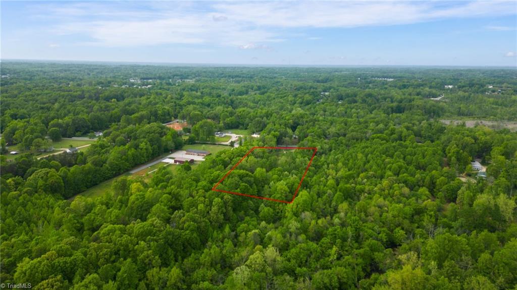 2804 Brame Road Greensboro, NC 27405 - Photo 6 of 7