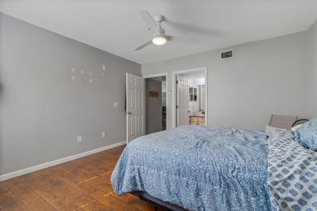 $295,000 | 724 Crest Pines Drive, Unit 511, Orlando, FL 32828